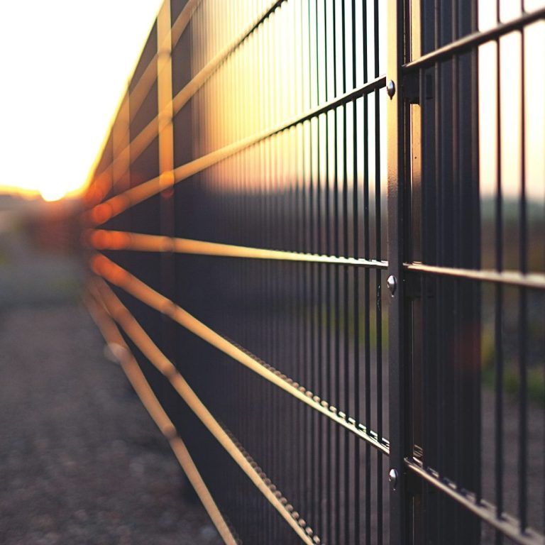 Zaunbau